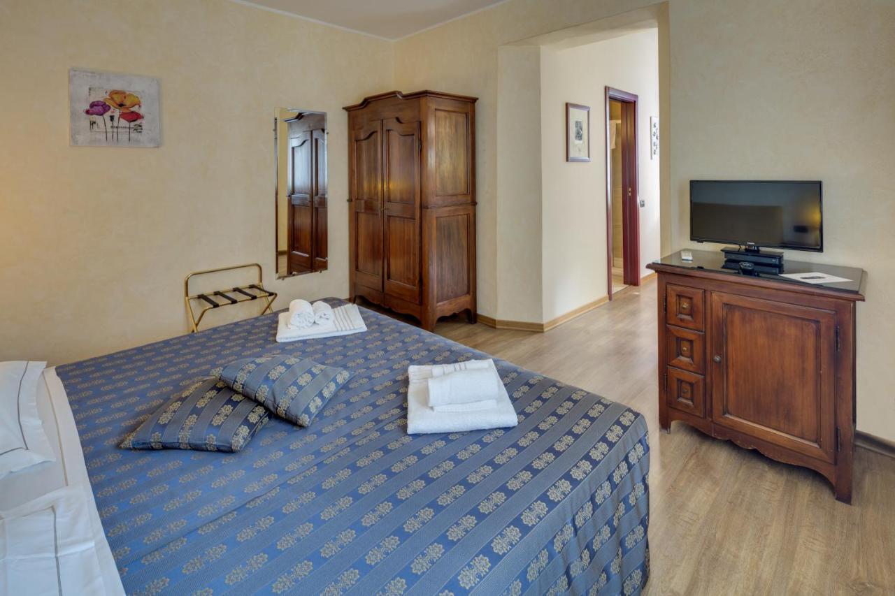 Castello Rosso Ξενοδοχείο Costigliole Saluzzo Εξωτερικό φωτογραφία