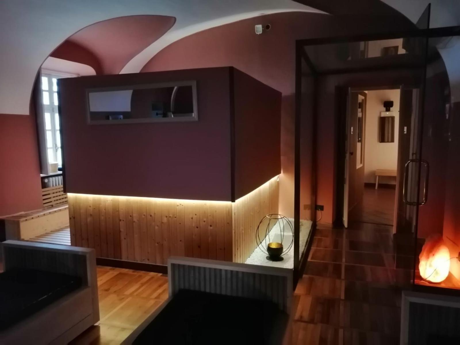Castello Rosso Ξενοδοχείο Costigliole Saluzzo Εξωτερικό φωτογραφία